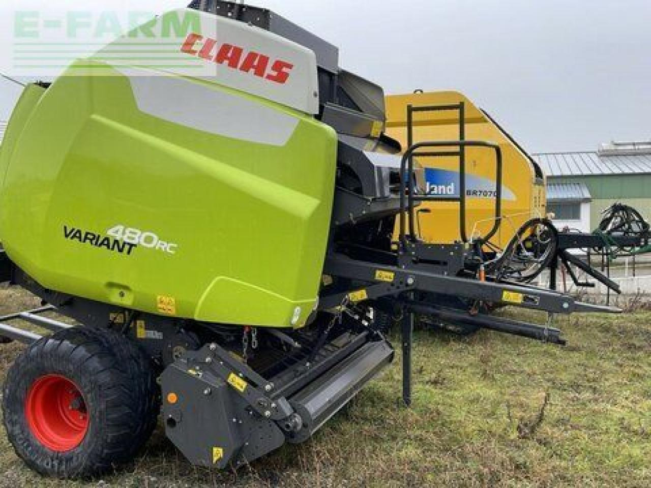 CLAAS variant 480 rc pro - Stačiakampių ryšulių presas: foto 1 CLAAS variant 480 rc pro - Stačiakampių ryšulių presas: foto 1