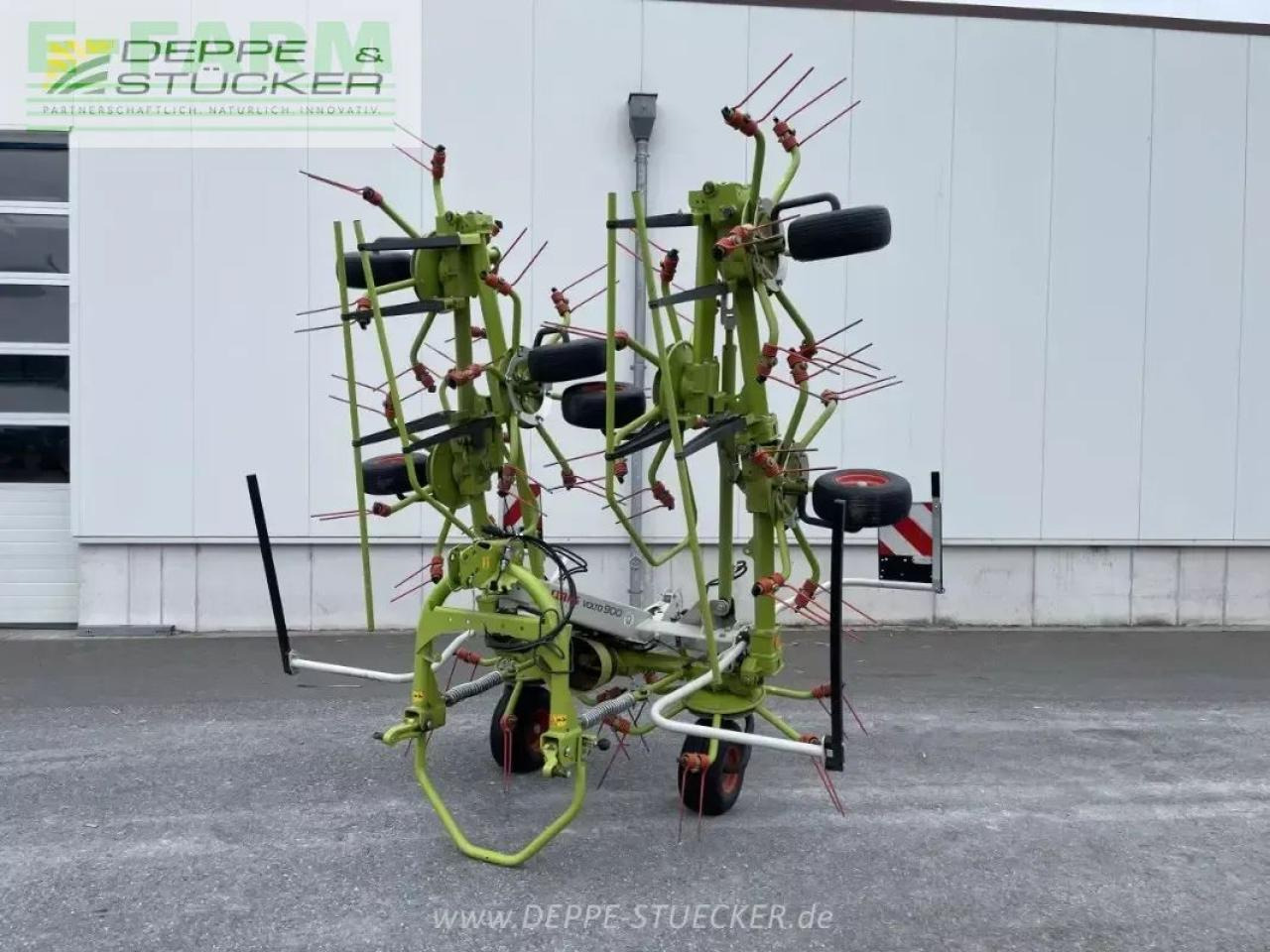 CLAAS volto 900 - Šieno grėblys/ Vartytuvas: foto 1 CLAAS volto 900 - Šieno grėblys/ Vartytuvas: foto 1