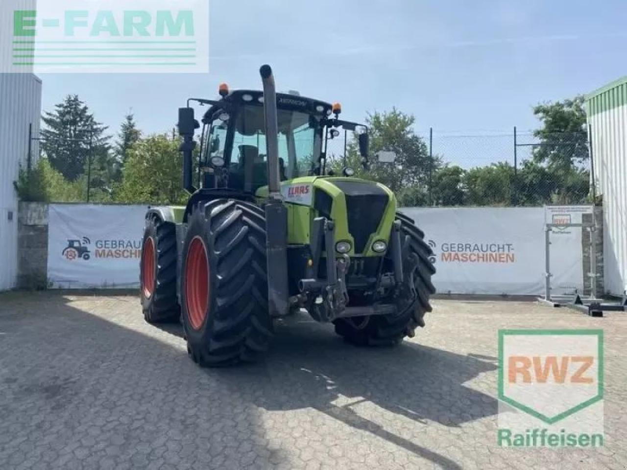 CLAAS xerion 3300 trac vc TRAC VC - Traktorius: foto 1 CLAAS xerion 3300 trac vc TRAC VC - Traktorius: foto 1