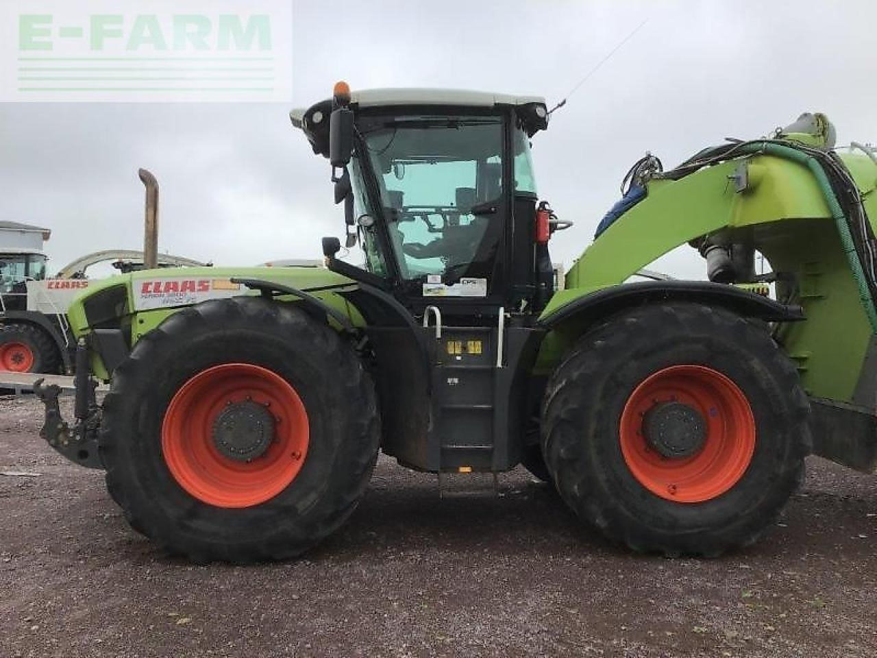 CLAAS xerion 3800 trac vc TRAC VC - Traktorius: foto 4 CLAAS xerion 3800 trac vc TRAC VC - Traktorius: foto 4