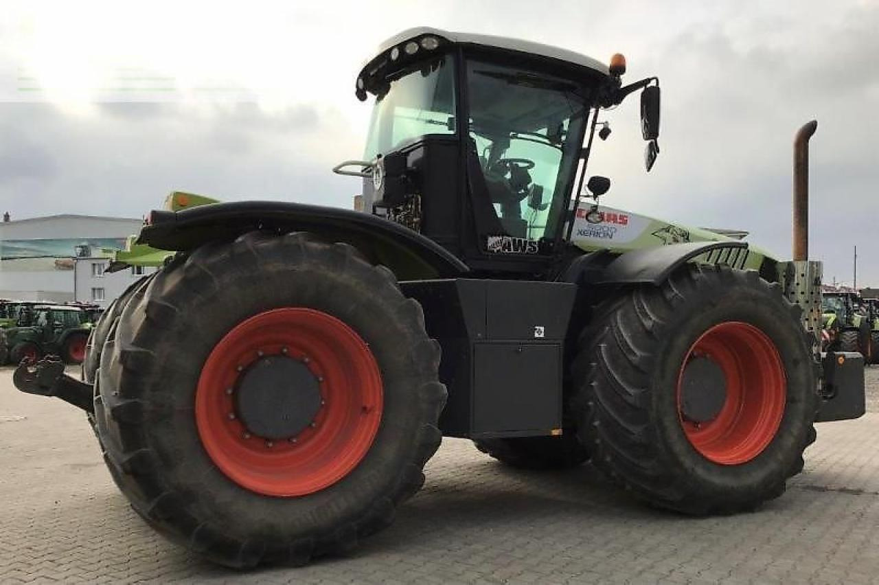CLAAS xerion 5000 trac TRAC - Traktorius: foto 4 CLAAS xerion 5000 trac TRAC - Traktorius: foto 4