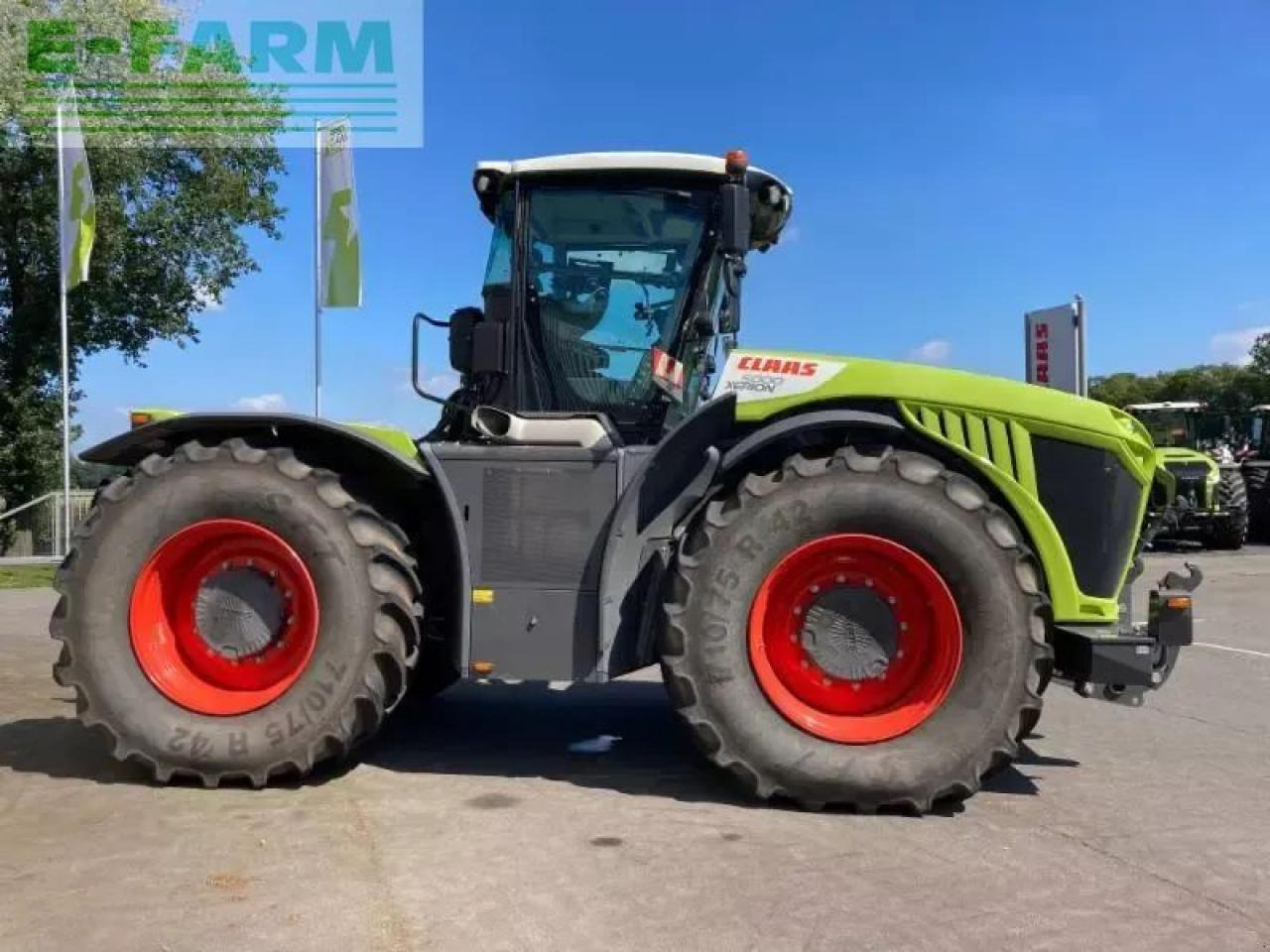 CLAAS xerion 5000 trac vc TRAC VC - Traktorius: foto 4 CLAAS xerion 5000 trac vc TRAC VC - Traktorius: foto 4