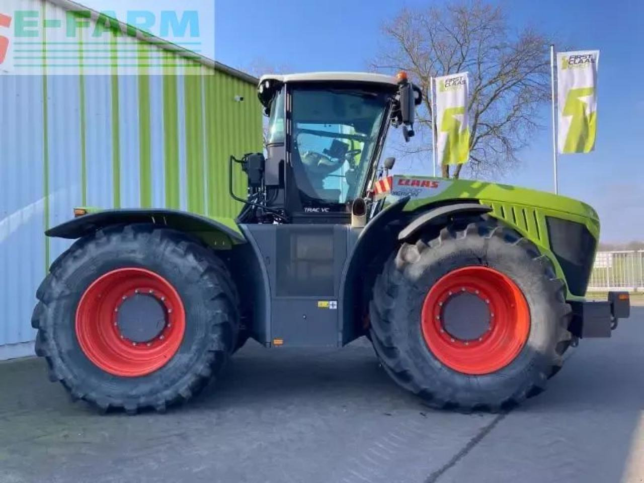 CLAAS xerion 5000 trac vc TRAC VC - Traktorius: foto 4 CLAAS xerion 5000 trac vc TRAC VC - Traktorius: foto 4