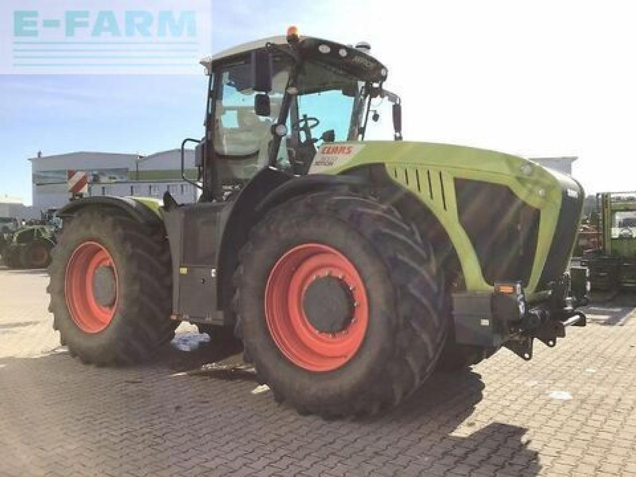 CLAAS xerion 5000 trac vc TRAC VC - Traktorius: foto 3 CLAAS xerion 5000 trac vc TRAC VC - Traktorius: foto 3