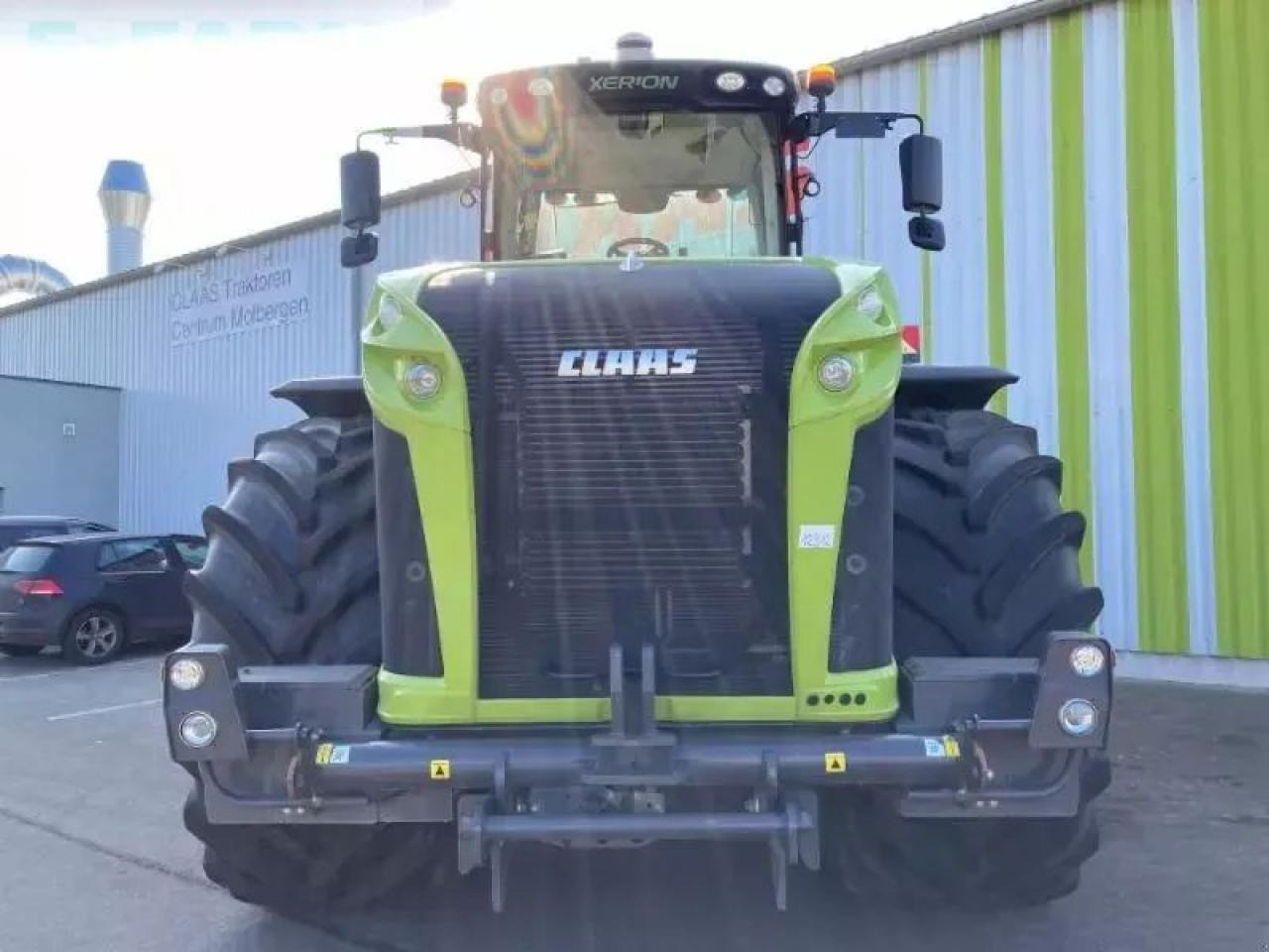 CLAAS xerion 5000 trac vc TRAC VC - Traktorius: foto 2 CLAAS xerion 5000 trac vc TRAC VC - Traktorius: foto 2