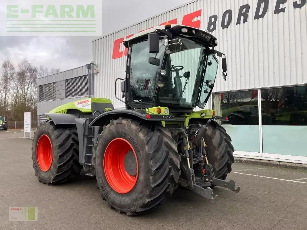 CLAAS xerion 5000 trac vc TRAC VC - Traktorius: foto 1 CLAAS xerion 5000 trac vc TRAC VC - Traktorius: foto 1
