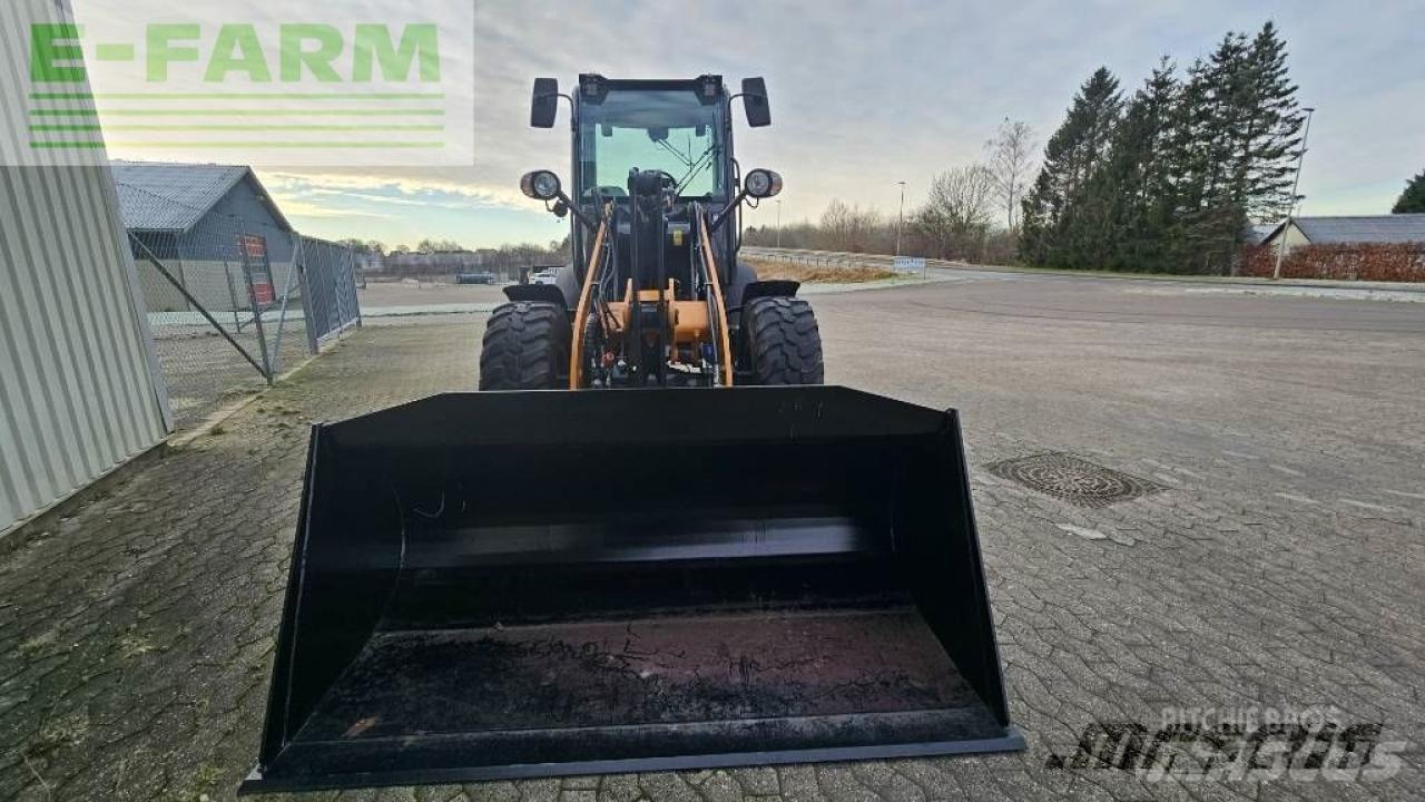 Case-IH 321 f - Mini ekskavatorius: foto 4 Case-IH 321 f - Mini ekskavatorius: foto 4