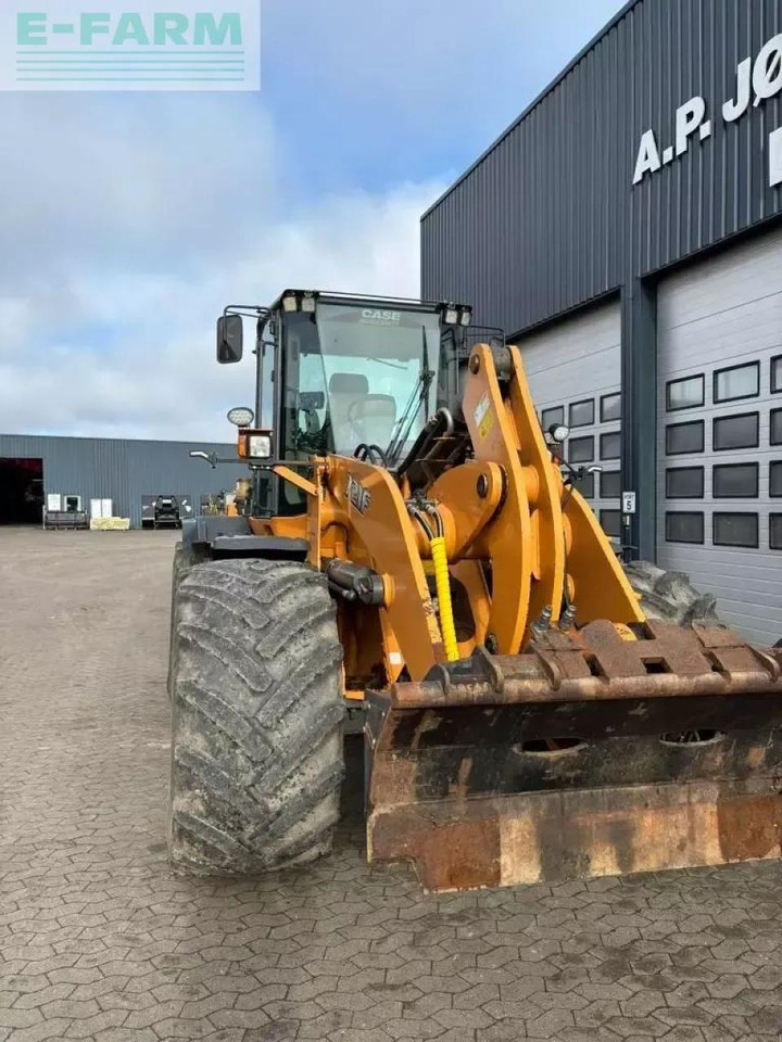 Case-IH 721 f 721 f - Mini ekskavatorius: foto 4 Case-IH 721 f 721 f - Mini ekskavatorius: foto 4