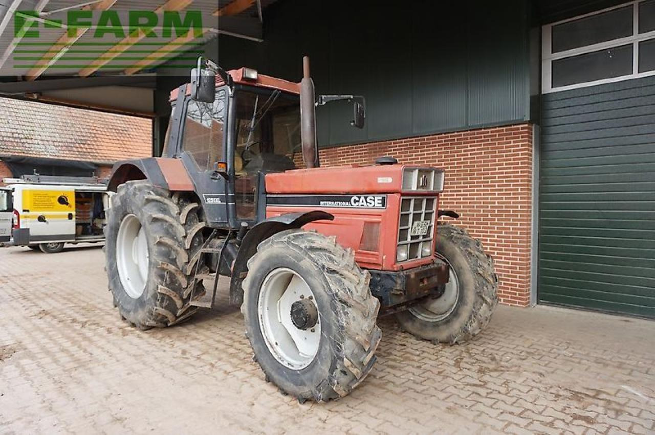 Case-IH ihc 1255 xl - Traktorius: foto 2 Case-IH ihc 1255 xl - Traktorius: foto 2