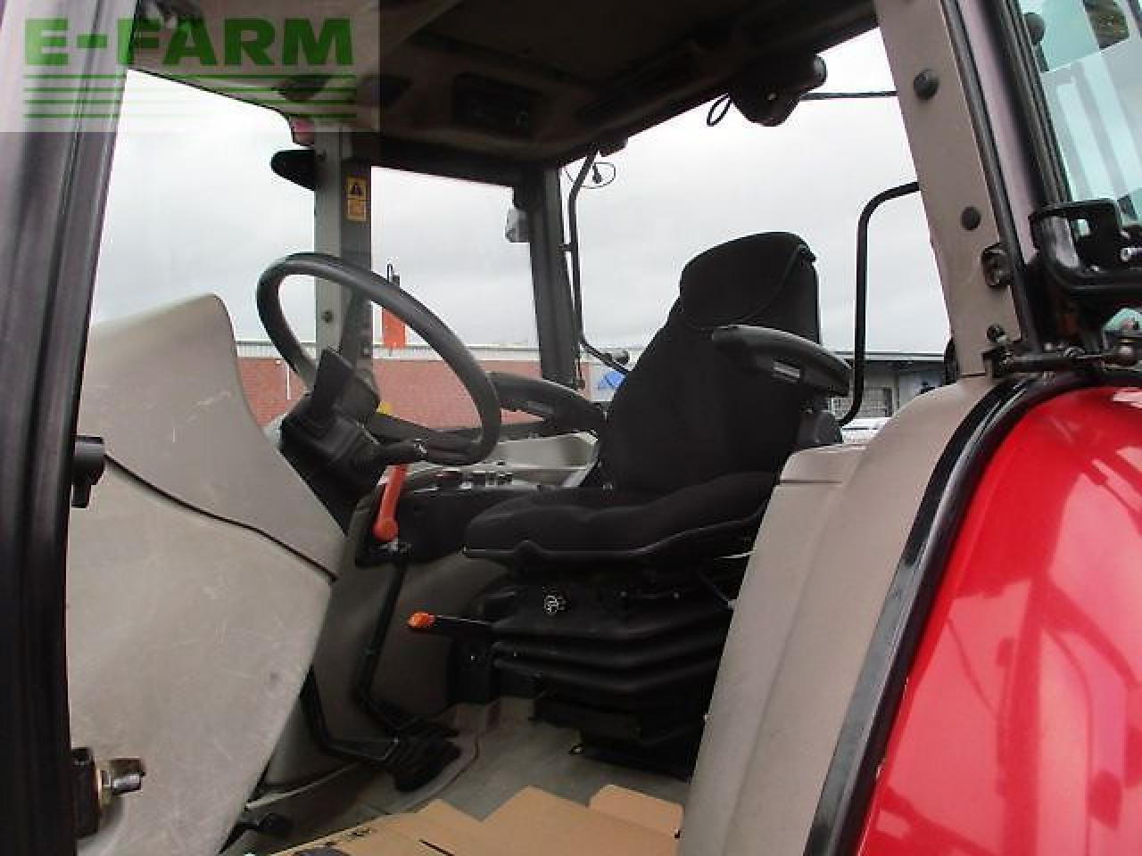 Traktorius Case-IH jxu 1090: foto 7