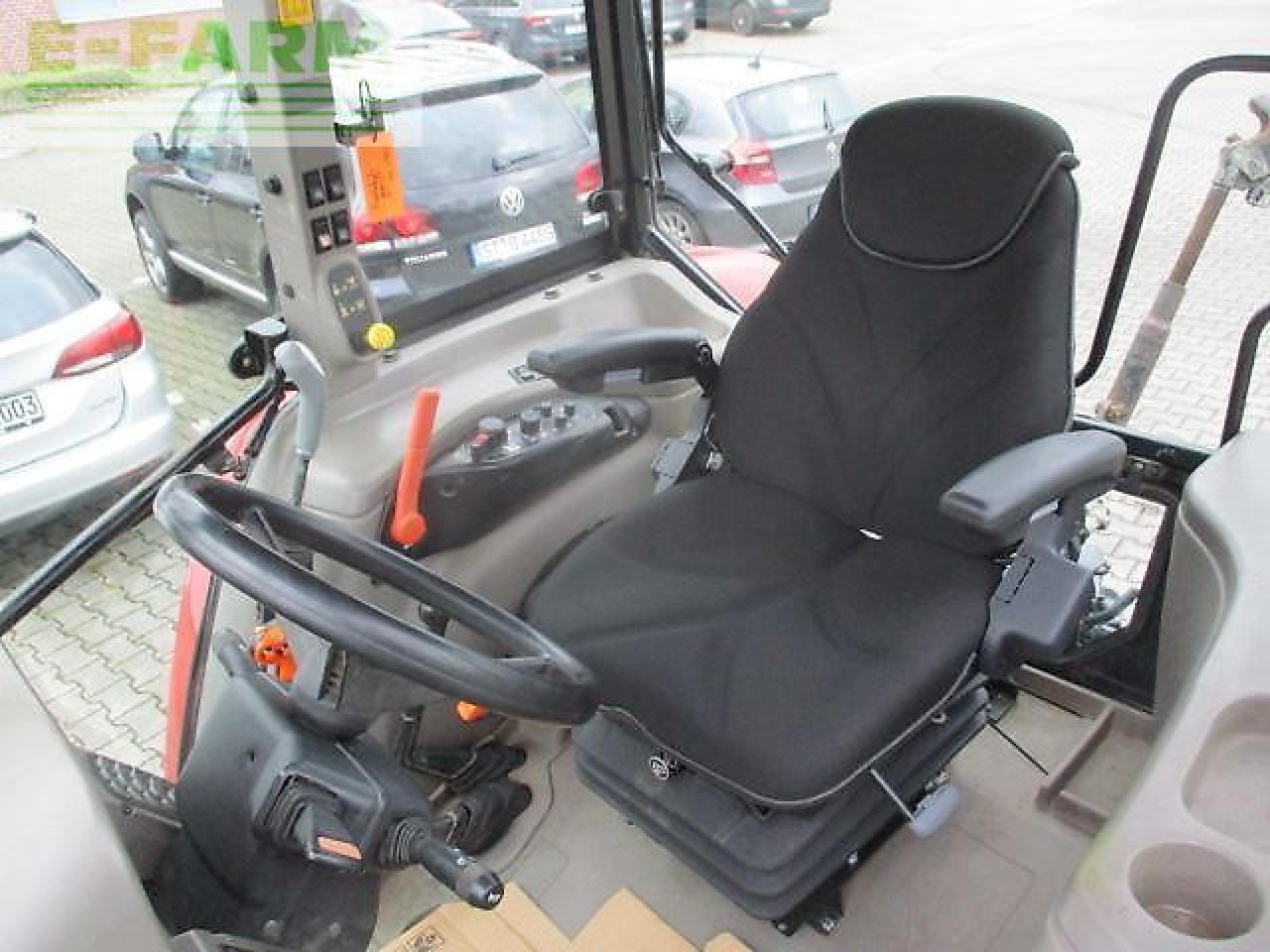 Traktorius Case-IH jxu 1090: foto 8