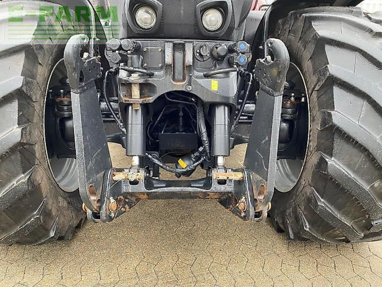 Case-IH optum 300 cvx CVX - Traktorius: foto 4 Case-IH optum 300 cvx CVX - Traktorius: foto 4