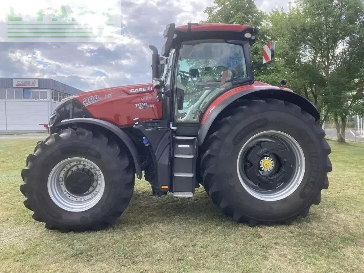 Case-IH optum 300 cvx drive CVX - Traktorius: foto 3 Case-IH optum 300 cvx drive CVX - Traktorius: foto 3