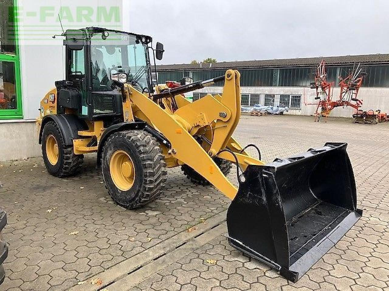 Caterpillar radlader 908hl - Mini ekskavatorius: foto 1 Caterpillar radlader 908hl - Mini ekskavatorius: foto 1