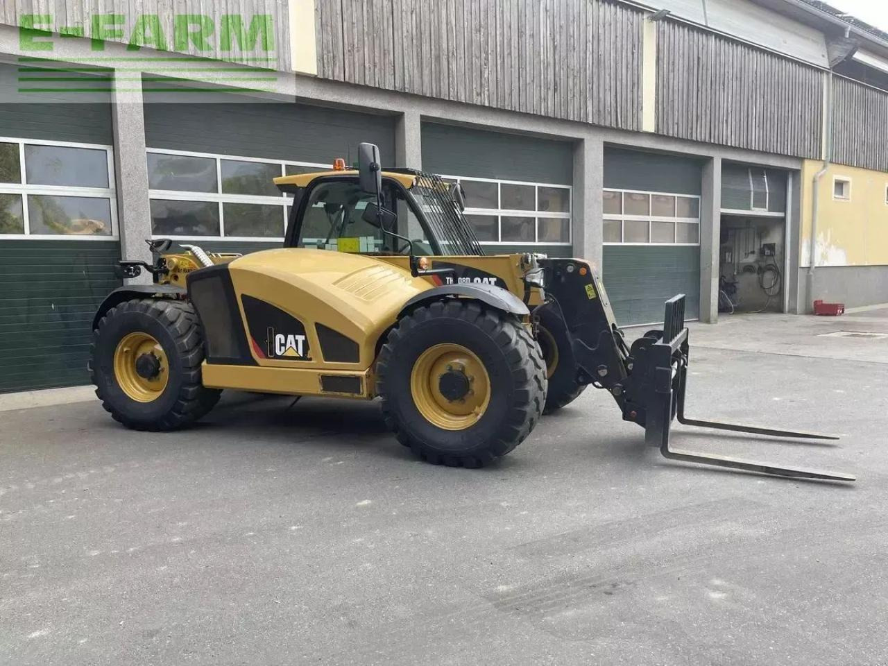 Caterpillar th408d - Teleskopinis krautuvas: foto 5 Caterpillar th408d - Teleskopinis krautuvas: foto 5