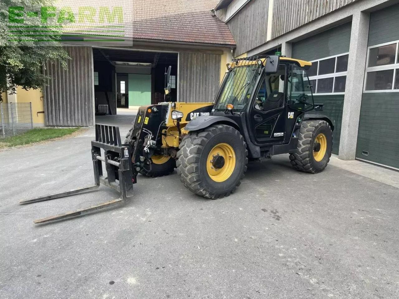 Caterpillar th408d - Teleskopinis krautuvas: foto 2 Caterpillar th408d - Teleskopinis krautuvas: foto 2