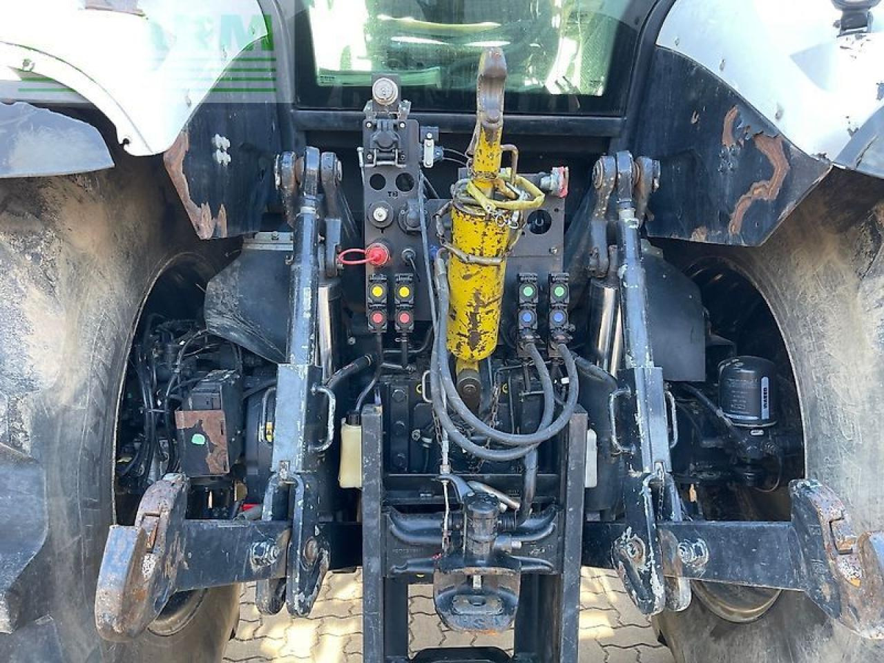 Deutz-Fahr 6215 agrotron ttv - Traktorius: foto 5 Deutz-Fahr 6215 agrotron ttv - Traktorius: foto 5