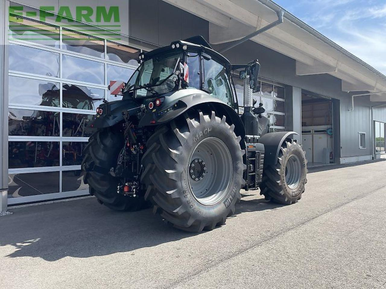 Deutz-Fahr 8280 agrotron ttv warrior - Traktorius: foto 5 Deutz-Fahr 8280 agrotron ttv warrior - Traktorius: foto 5