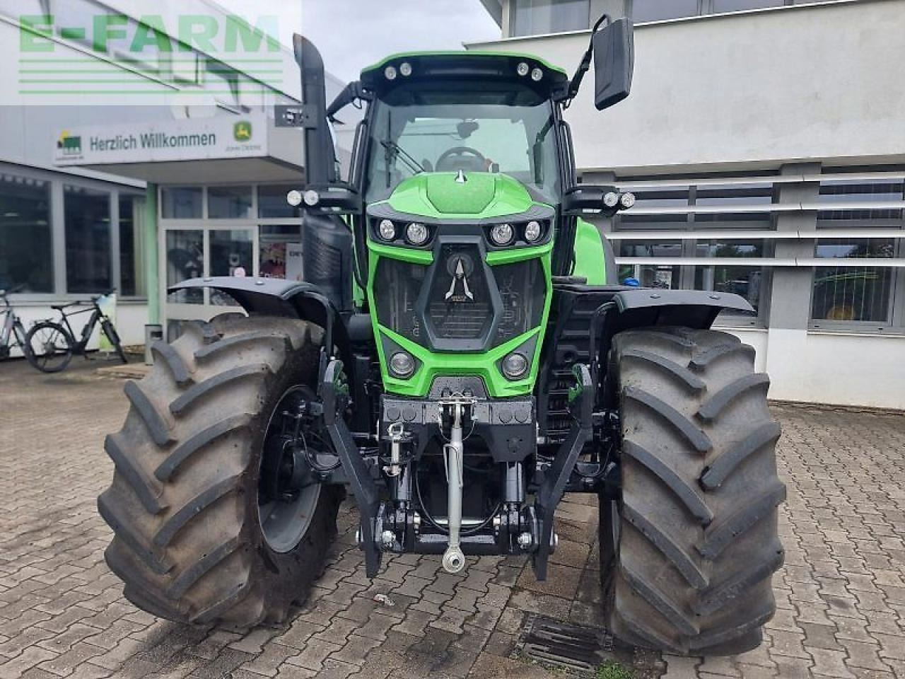 Deutz-Fahr agrotron 6180 ttv TTV - Traktorius: foto 2 Deutz-Fahr agrotron 6180 ttv TTV - Traktorius: foto 2