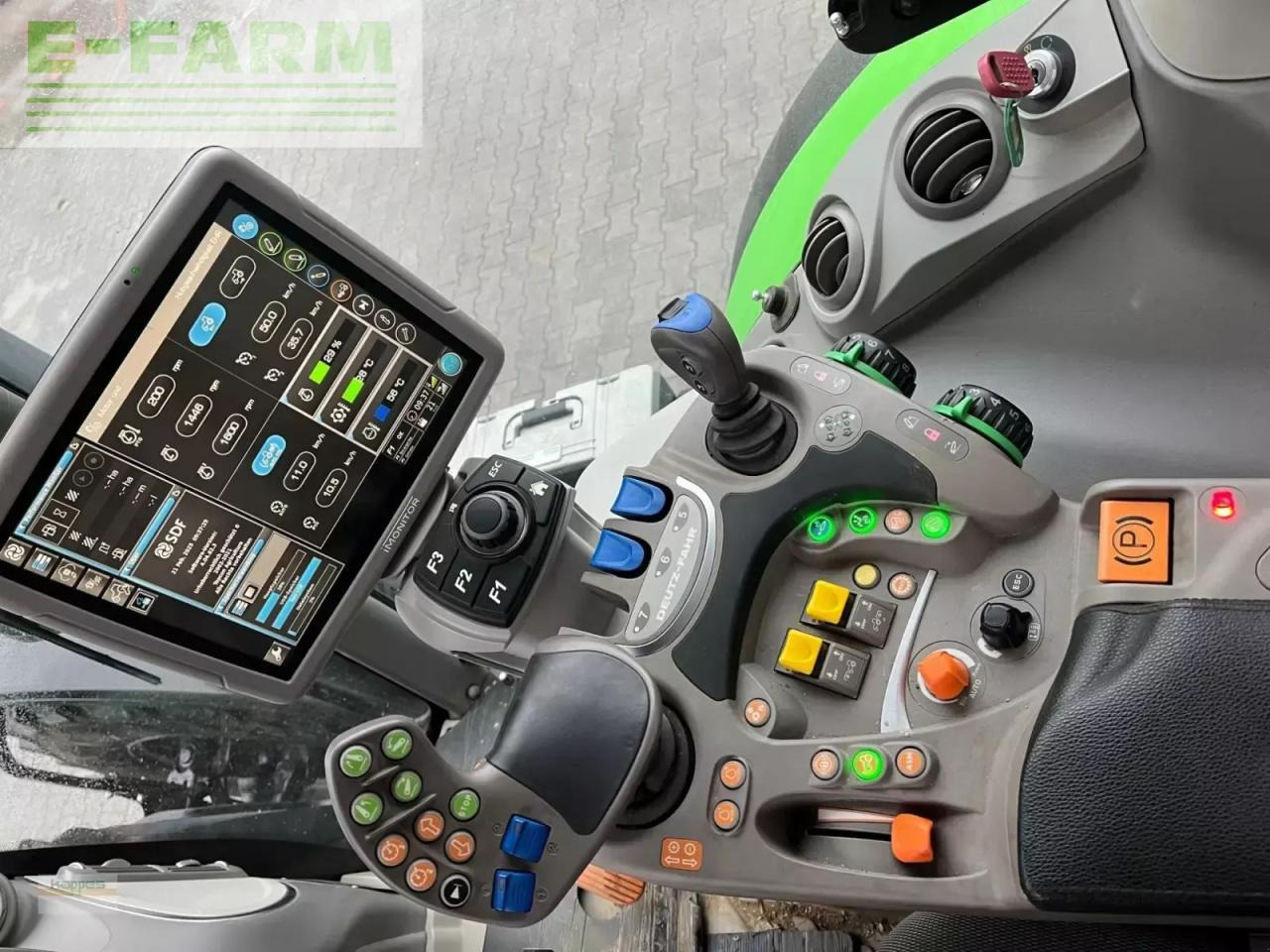 Traktorius Deutz-Fahr agrotron 6230 ttv TTV: foto 12 Traktorius Deutz-Fahr agrotron 6230 ttv TTV: foto 12