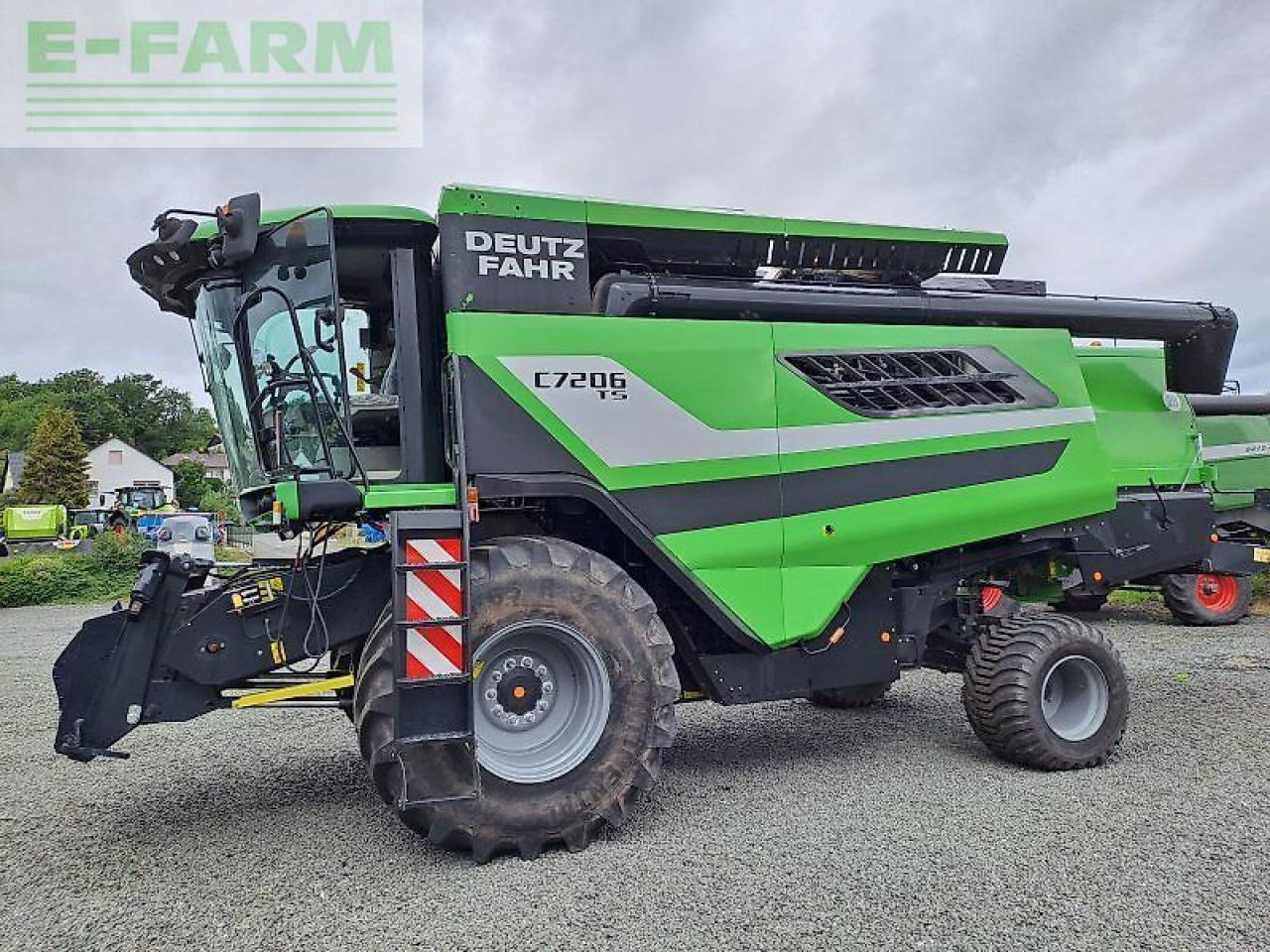 Deutz-Fahr c7206 ts - Derliaus nuėmimo kombainas: foto 1 Deutz-Fahr c7206 ts - Derliaus nuėmimo kombainas: foto 1