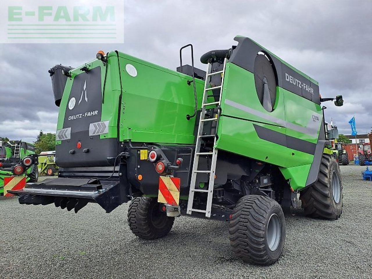 Deutz-Fahr c7206 ts - Derliaus nuėmimo kombainas: foto 3 Deutz-Fahr c7206 ts - Derliaus nuėmimo kombainas: foto 3