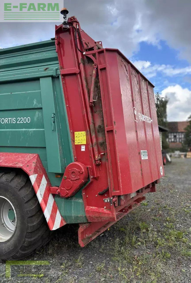 Farmtech fortis 2200 abschiebewagen + streuwerk - Savivartė traktorinė priekaba: foto 3 Farmtech fortis 2200 abschiebewagen + streuwerk - Savivartė traktorinė priekaba: foto 3