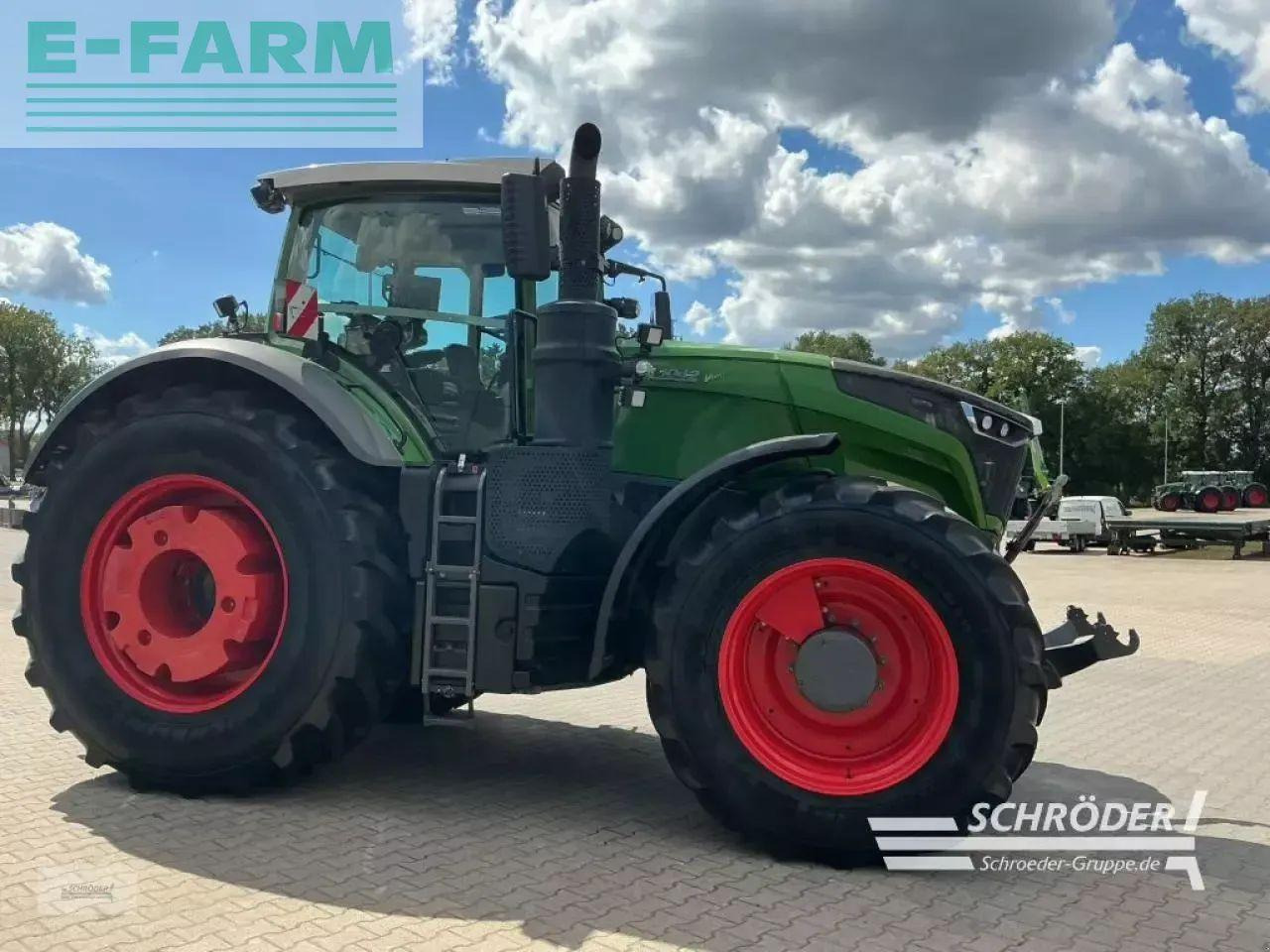 Fendt 1050 vario s4 profi plus ProfiPlus - Traktorius: foto 4 Fendt 1050 vario s4 profi plus ProfiPlus - Traktorius: foto 4