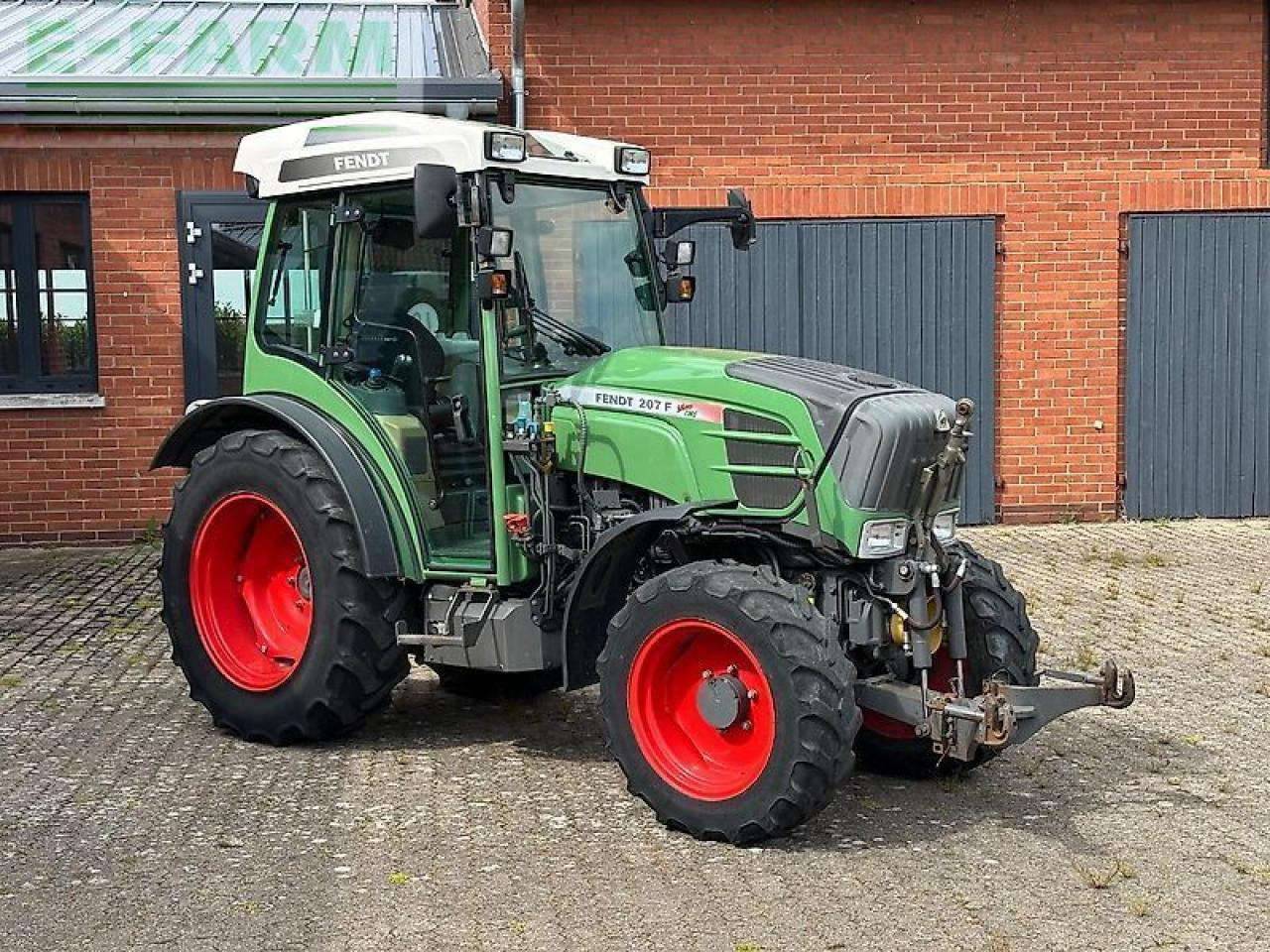 Fendt 207 f vario F - Traktorius: foto 5 Fendt 207 f vario F - Traktorius: foto 5