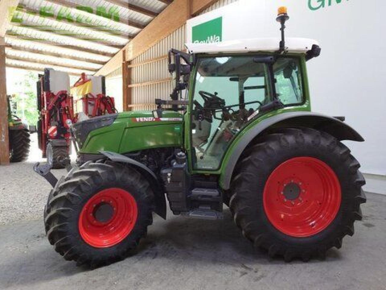 Fendt 211 s vario gen3 profi - Traktorius: foto 3 Fendt 211 s vario gen3 profi - Traktorius: foto 3