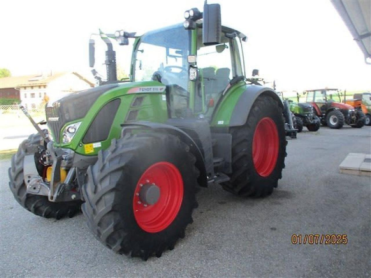 Fendt 516 vario s4 profi plus ProfiPlus - Traktorius: foto 1 Fendt 516 vario s4 profi plus ProfiPlus - Traktorius: foto 1