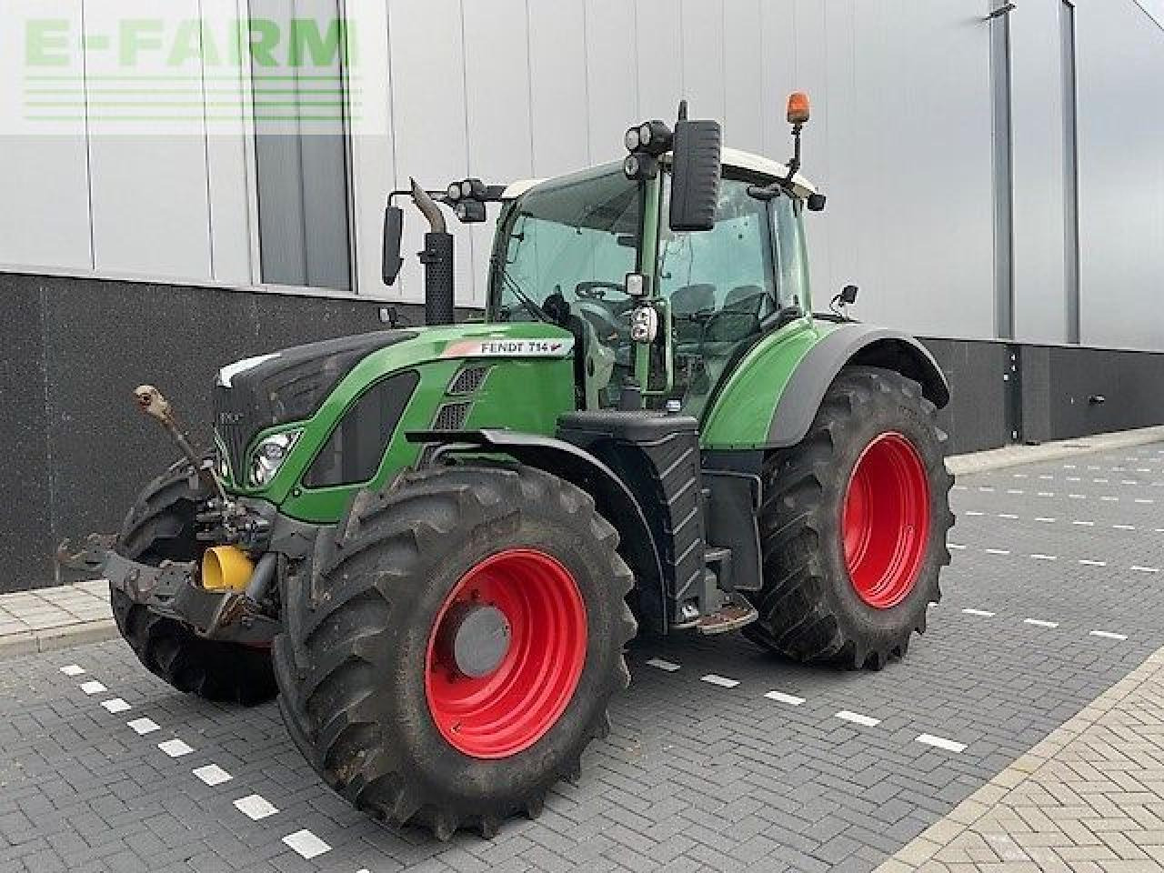 Fendt 714 scr profi - Traktorius: foto 1 Fendt 714 scr profi - Traktorius: foto 1