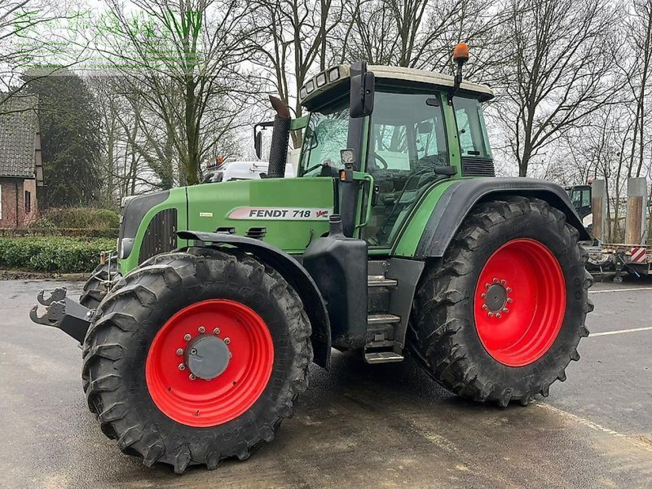 Fendt 718 com3 - Traktorius: foto 1 Fendt 718 com3 - Traktorius: foto 1