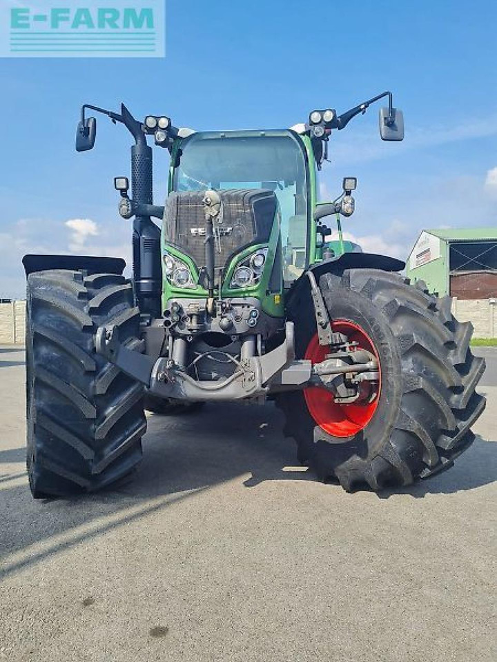 Fendt 718 vario - Traktorius: foto 2 Fendt 718 vario - Traktorius: foto 2