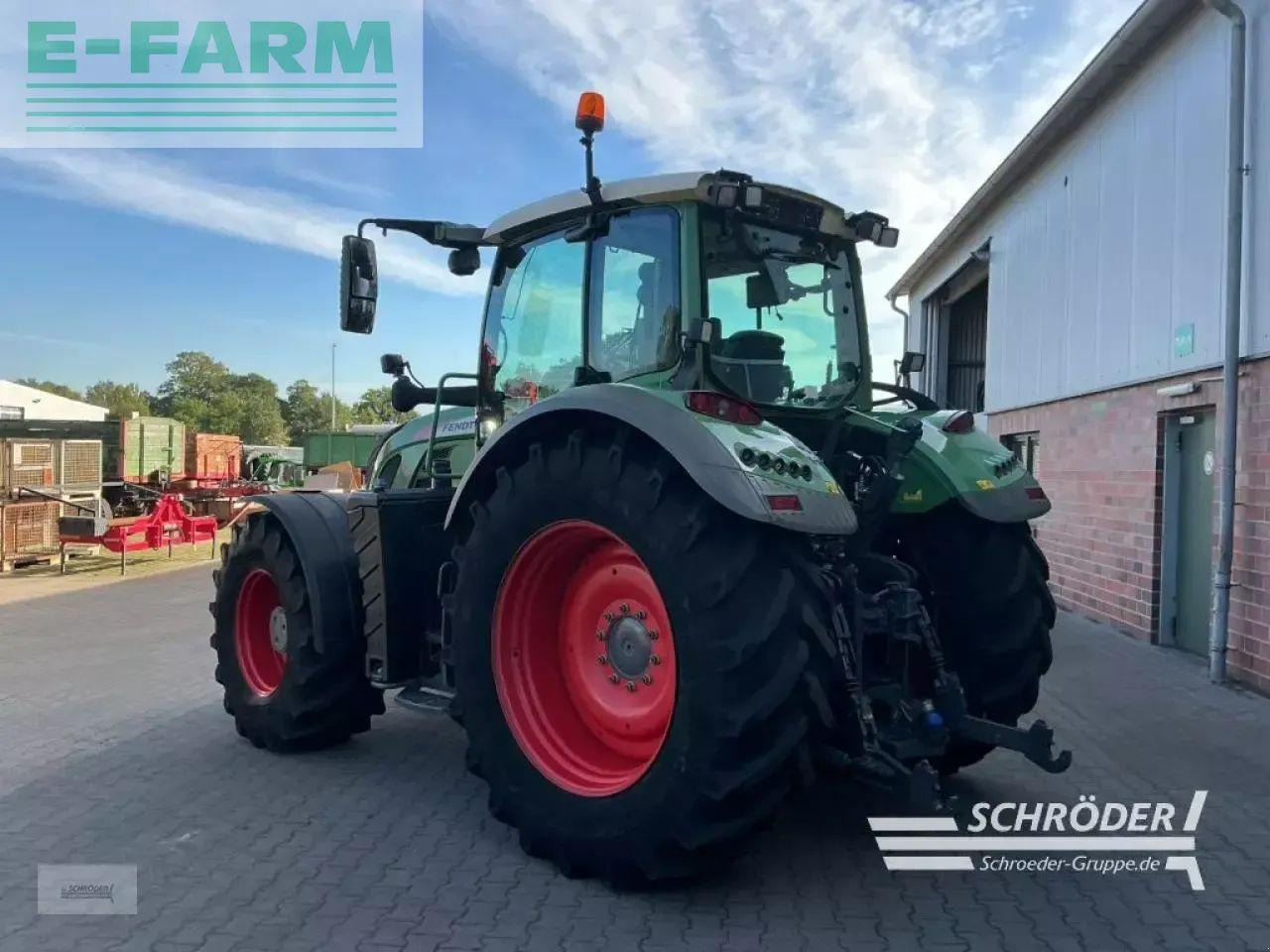 Fendt 718 vario s4 power | rtk Power - Traktorius: foto 5 Fendt 718 vario s4 power | rtk Power - Traktorius: foto 5