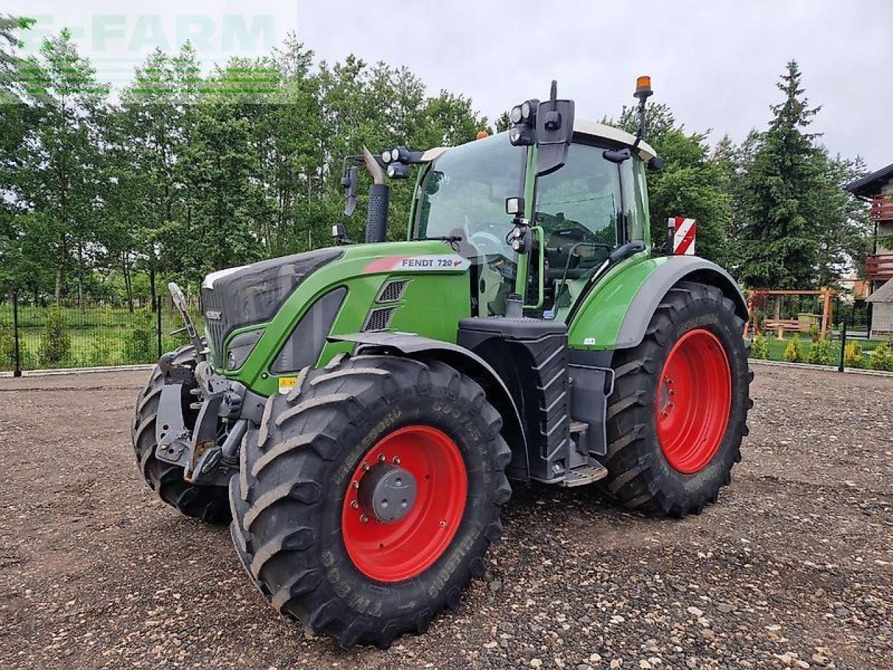 Fendt 720 vario power plus PowerPlus - Traktorius: foto 1 Fendt 720 vario power plus PowerPlus - Traktorius: foto 1