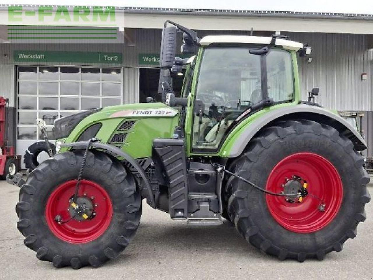Fendt 720 vario s4 profi plus - Traktorius: foto 1 Fendt 720 vario s4 profi plus - Traktorius: foto 1