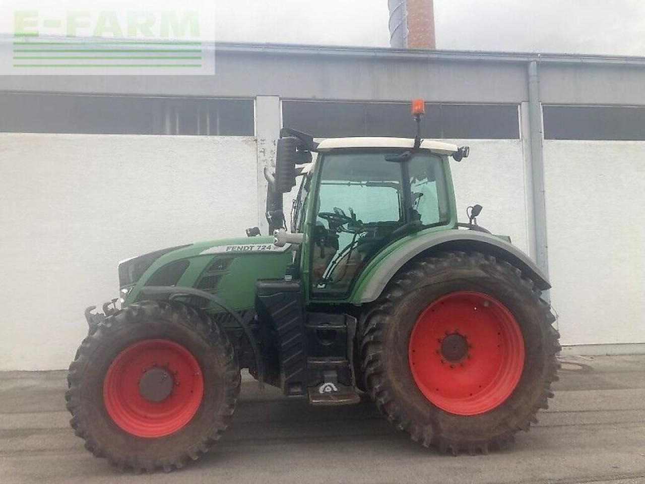 Fendt 724 profi plus - Traktorius: foto 3 Fendt 724 profi plus - Traktorius: foto 3