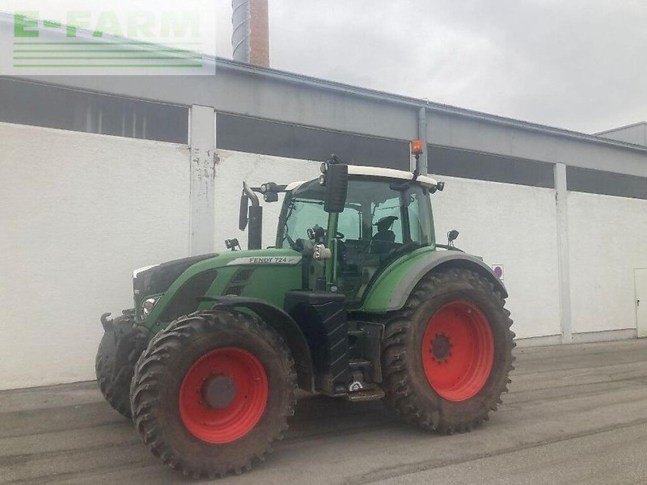 Fendt 724 profi plus - Traktorius: foto 1 Fendt 724 profi plus - Traktorius: foto 1