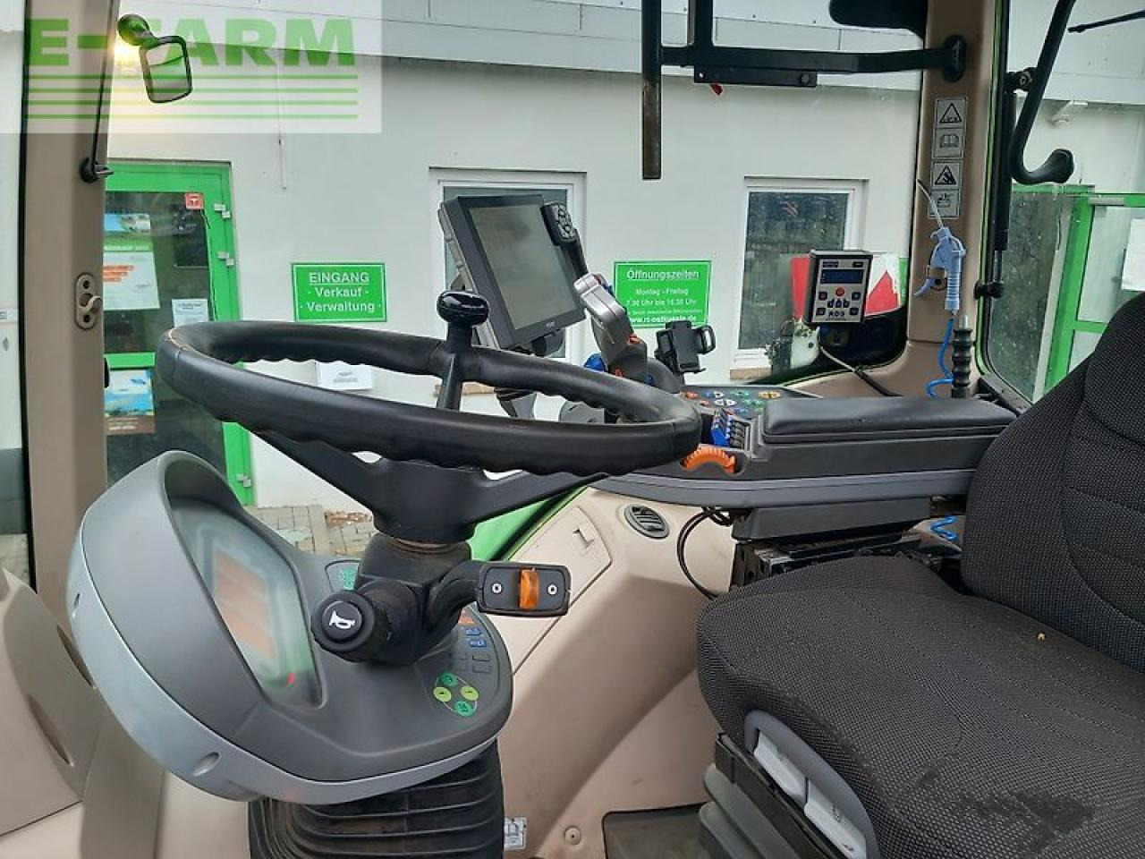 Traktorius Fendt 724 vario s4: foto 6