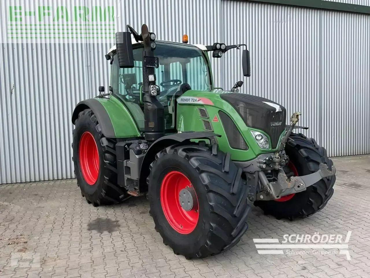 Fendt 724 vario s4 profi plus ProfiPlus - Traktorius: foto 1 Fendt 724 vario s4 profi plus ProfiPlus - Traktorius: foto 1