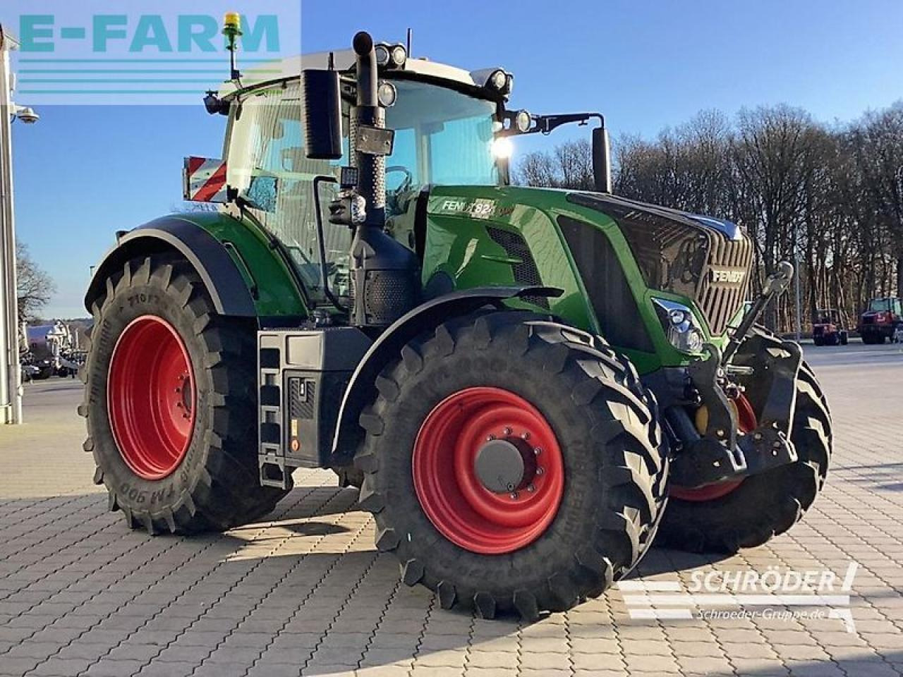 Fendt 824 vario s4 profi plus ProfiPlus - Traktorius: foto 3 Fendt 824 vario s4 profi plus ProfiPlus - Traktorius: foto 3