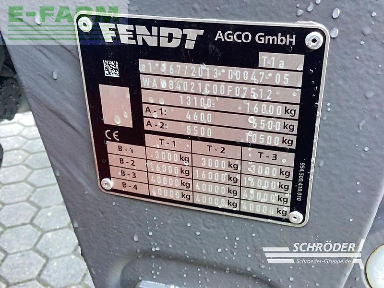 Fendt 824 vario s4 profi plus ProfiPlus - Traktorius: foto 3 Fendt 824 vario s4 profi plus ProfiPlus - Traktorius: foto 3