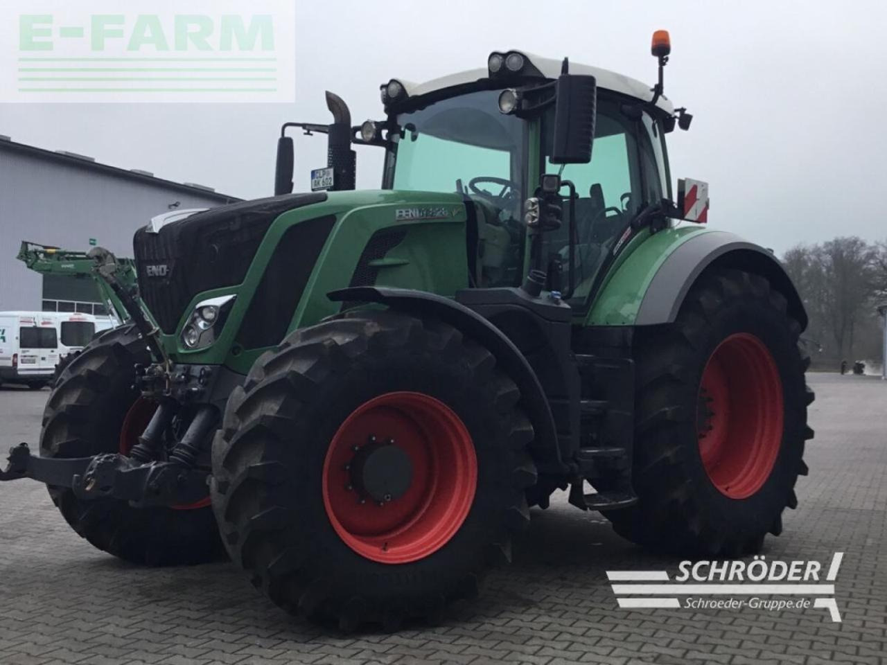 Fendt 828 s4 profi plus - Traktorius: foto 3 Fendt 828 s4 profi plus - Traktorius: foto 3