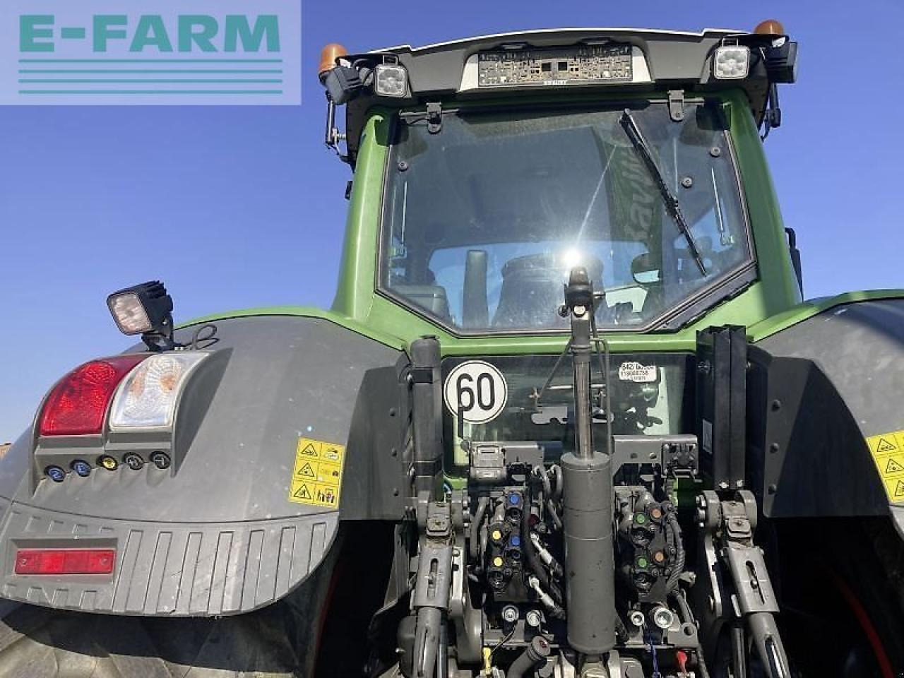 Traktorius Fendt 828 vario s4 profi plus: foto 9
