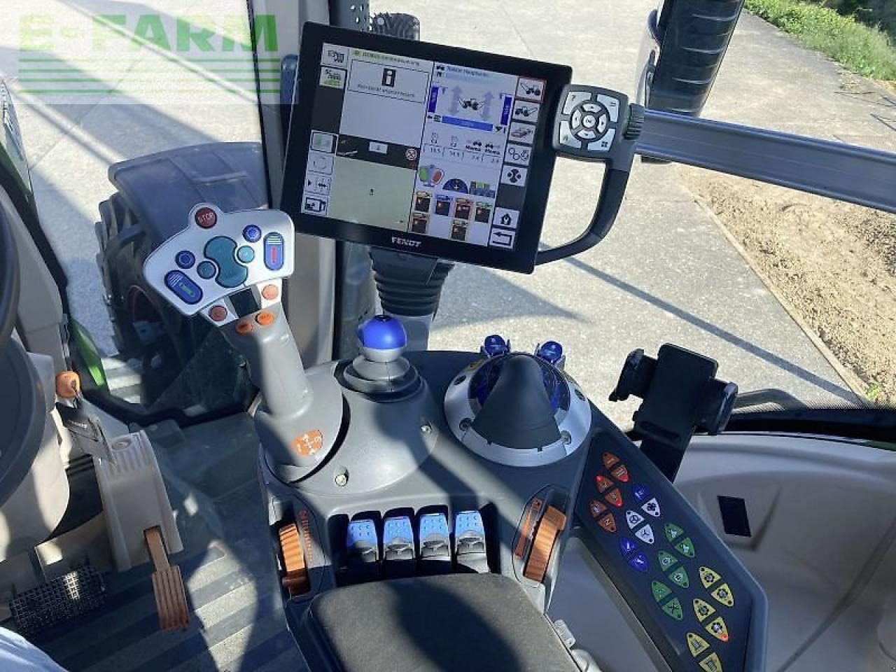 Traktorius Fendt 828 vario s4 profi plus: foto 14