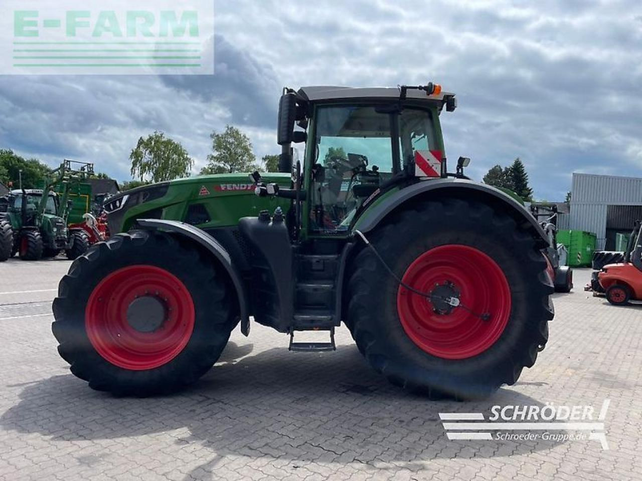 Fendt 933 vario gen6 profi plus ProfiPlus - Traktorius: foto 5 Fendt 933 vario gen6 profi plus ProfiPlus - Traktorius: foto 5