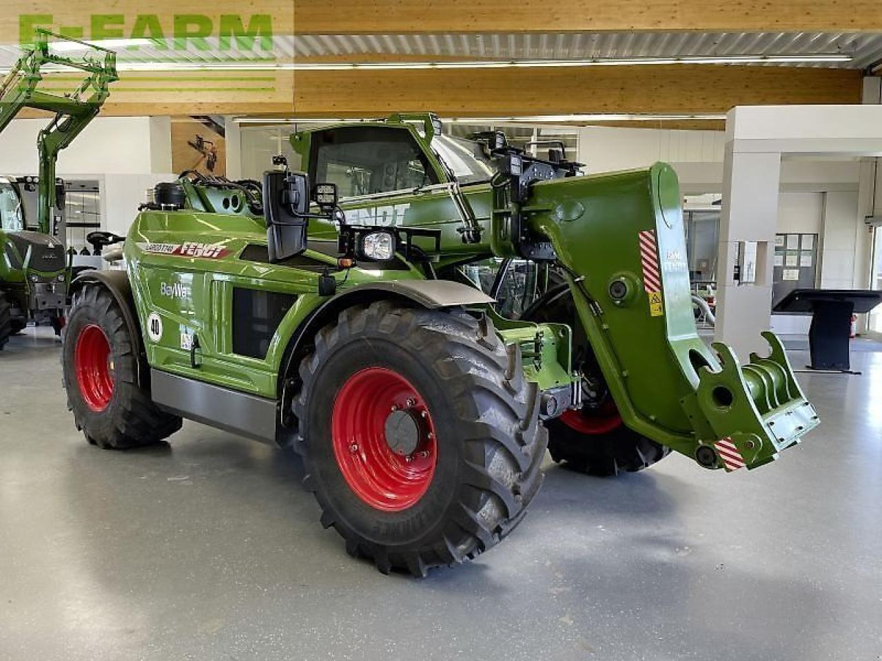 Fendt cargo t740 "t" - Teleskopinis krautuvas: foto 1 Fendt cargo t740 "t" - Teleskopinis krautuvas: foto 1