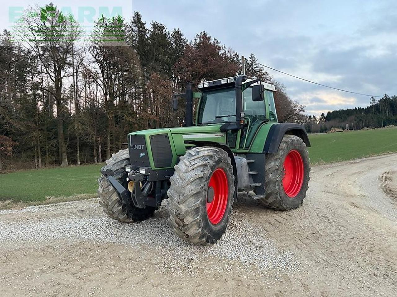 Fendt favorit 924 vario - Traktorius: foto 1 Fendt favorit 924 vario - Traktorius: foto 1