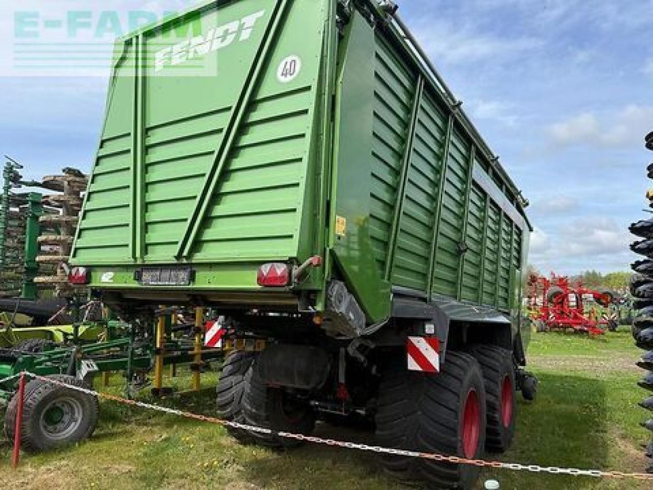 Fendt tigo 75 xr mit 800/45 r26,5 bereifung, laderauma - Savivartė traktorinė priekaba: foto 4 Fendt tigo 75 xr mit 800/45 r26,5 bereifung, laderauma - Savivartė traktorinė priekaba: foto 4